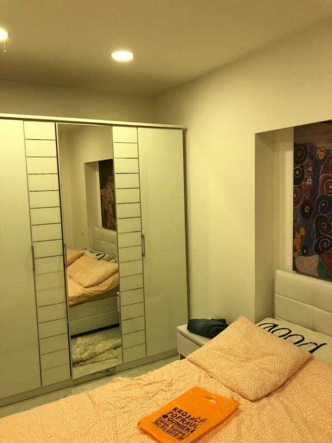 Appartement Valerija à Zagreb Extérieur photo