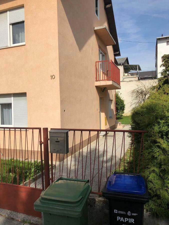 Appartement Valerija à Zagreb Extérieur photo